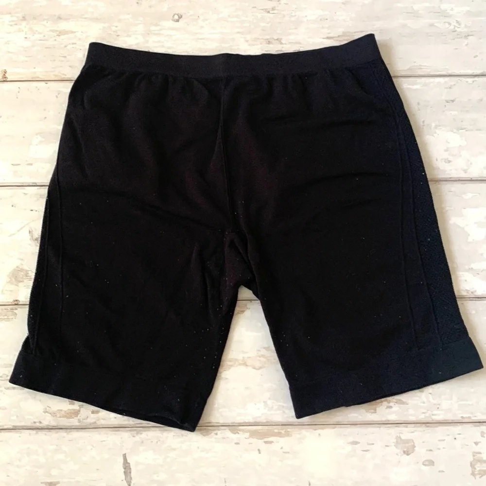 Women’s M Black Compression Shorts Workout Biker Shorts C9 Champion Size Medium